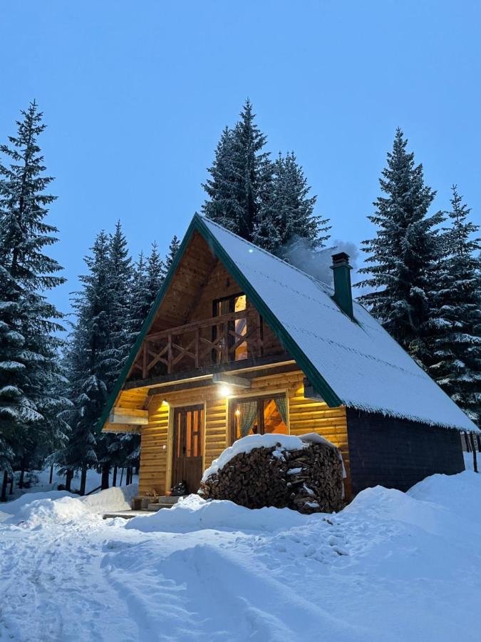 Ville Uskoci Жабляк Экстерьер фото